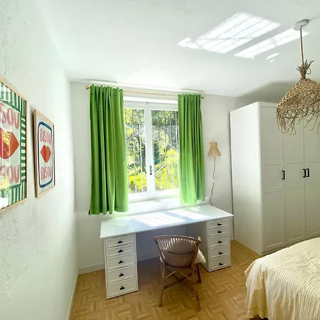 Lakeview With Private Swimming Pool 빌라