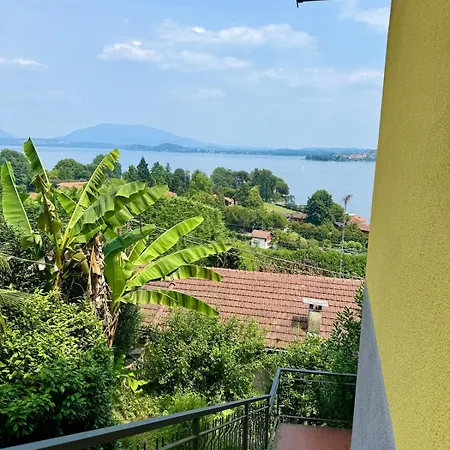 ヴィラ Lakeview With Private Swimming Pool