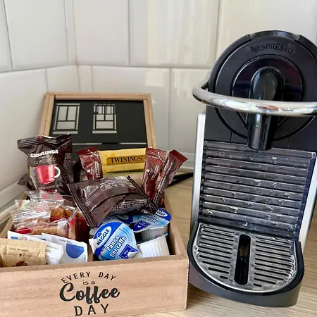 Lakeview With Private Swimming Pool *